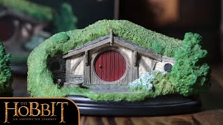 40 Bagshot Row Hobbit Hole Unboxing amp Review from The Hobbit by Weta Workshop [upl. by Ursal]