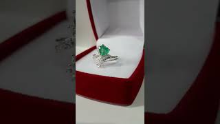 Hermoso anillo con esmeralda jewelry emerald esmeraldas muzo joyeria corazon heart ring fyp [upl. by Lamson]