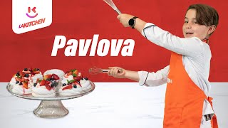 Cómo Hacer Pavlova  La Kitchen [upl. by Eelhsa]