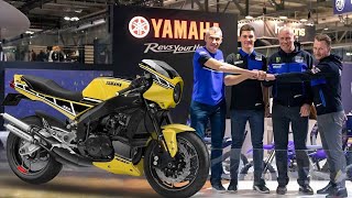 2025 NEW YAMAHA RD350 YPVS UNVEILED [upl. by Leupold]