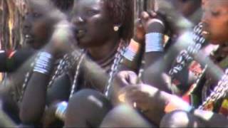 Ethiopie ETH18 les femmes Hamar [upl. by Lacim569]