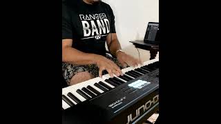 Merengue sobrenatural new wine piano piano merengue music merenguemusica billionaire [upl. by Noryt]