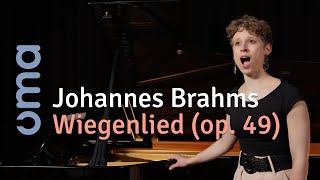 Johannes Brahms Wiegenlied op 49 – Franziska Weber amp Hiroko Utsumi [upl. by Accem]