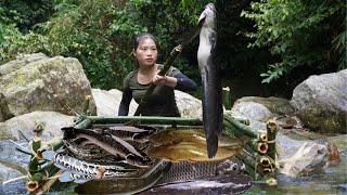 skill making traps to catch stream fish survival survival alone [upl. by Nyleak]