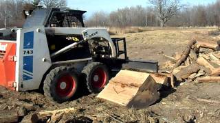 Bobcat log splitter [upl. by Ynnatirb]