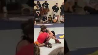 College wrestling spladle [upl. by Sucramal]