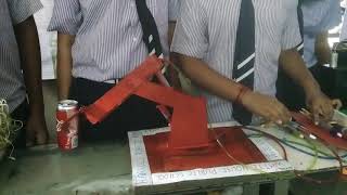 Science project  How to make hydraulic robotic arm [upl. by Ilah]