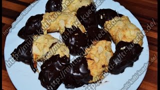 Rezept  Rezepte Mandelhörnchen  Almond crescents with chocolate [upl. by Eniamert]