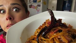 Spaguetti a la rabiatta Espaguetti con chile de árbol fritoMarisolpink [upl. by Enitsirk]