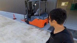 電動フォークリフト“Ecore”が来た！  Electric forklift “Ecore” is here [upl. by Hgielrac914]