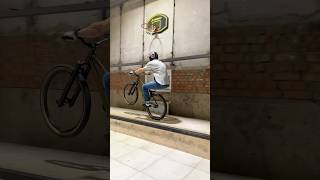 MTB street classic movements mtb tricks mountainbike  mtbstreet [upl. by Nyer679]