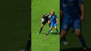 Unbelievable red card [upl. by Animor]