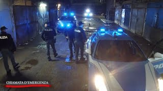 Nel cuore di Scampia i controlli della Polizia  Chiamata di emergenza 09032024 [upl. by Halladba21]