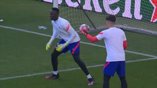 KEPA vs MENDY  Chelsea Goalkeeper Training [upl. by Nelyaw]