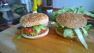 Veggie Burger Vegetarischer Hamburger selber machen schnell amp einfach  Hafer Patty [upl. by Libys]