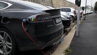 L’auto électrique au sommet des ventes en Norvège [upl. by Knah]