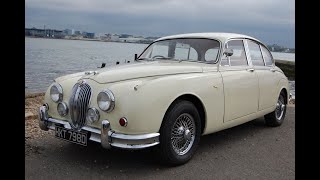 Jaguar Mk2 38 5 speed 1966 Guide £21000£26000 [upl. by Arraeis]