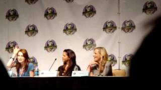 Felicia Day Kristy Swanson Julie Benz Charisma Carpenter DragonCon 2009 Friday 3 [upl. by Haleemaj]