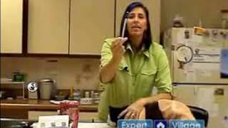 How to Give Pills to a Cat  How to Use a Pill Popper to Give Your Cat Medication [upl. by Eahsel]