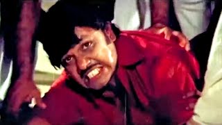 quotനീ രാജനാണെങ്കിൽ ഞാൻ രാജവെമ്പാലയാടാquot  Malayalam Mass Scene  Jayan  Madhu  Meen Mass Scene [upl. by Silver]