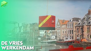 De Vries Werkendam item Doe Maar Duurzaam Bouw amp Wonen [upl. by Neelia]