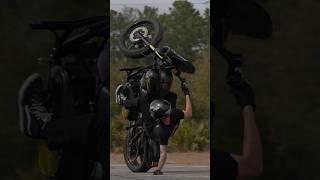 Harley Davidson hand drag drift harleydavidson wheelie [upl. by Ztnaj]