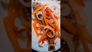 JAMAICAN ESCOVITCH PARRIOTSEABOSS FISH STEAM AND FRIED SERVE WITH FESTIVALS BAMMYS shortsvideo [upl. by Roselin70]