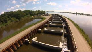 Hochwasser 05062013 Gefahr bei der Fischtreppe bei Geesthacht Full HD [upl. by Neeven86]