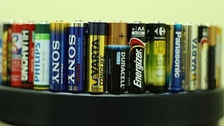 Wielki test baterii alkalicznych i cynkowych AA  R6  Duracell Energizer GP Varta Panasonic [upl. by Akanke]