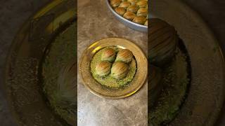 Baklava dessert populer dari turki [upl. by Obeded]