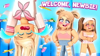 MY DAUGHTER SURVIVES THE FIRST DAY OF HIGH SCHOOL IN ROBLOX BROOKHAVEN [upl. by Rafaelita861]