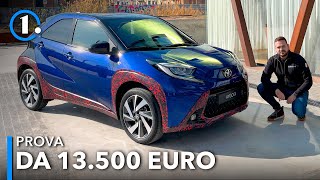 Toyota AYGO X  Come va il crossover da città che costa 13500 euro al lancio [upl. by Hanoj117]