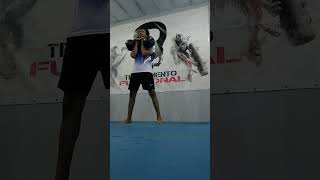 Fique em forma RÁPIDO shorts boxing bjj crosstraining muaythai [upl. by Godrich670]