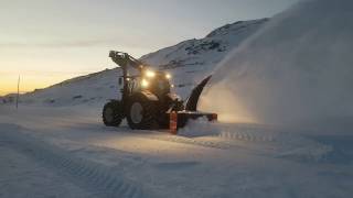 Valtra N154eD med Westbjørn S2450MK IV og Lilleseth Kjetting [upl. by Heigl959]