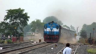 Oldest WDM3D of Itarsi at its best with Pawan Express [upl. by Ydak]