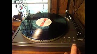 Operation of a Thorens TD 105 MKII Turntable Pt One [upl. by Kaenel]