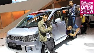 First impression review Mitsubishi Delica dari Indonesia Motor Show 2014 [upl. by Kulda]