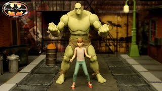 Diamond Select Invincible Monster Girl Human Form amp Monster Form DST Action Figure Review [upl. by Phio]