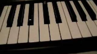 How To Play Chang Hang Low on piano [upl. by Cuthbert]