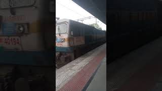 sabarmati express Indian railway alltypesoflocomotiveindianrailway indrail railway indianrailway [upl. by Bolanger]