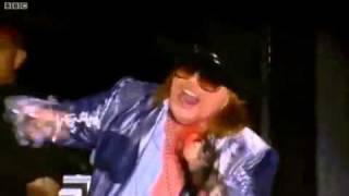 Guns N Roses  Welcome to the Jungle Live at Reading Festival 2010 [upl. by Nirrok643]