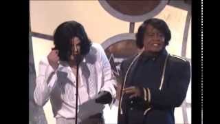 Michael Jackson entrega premio a su Idolo James Brown sub Español [upl. by Inobe381]