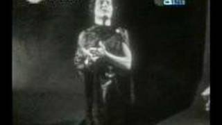 Amália Rodrigues  Espelho quebrado 1961 [upl. by Hough]