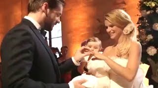 MICHELLE HUNZIKER POSTA IL VIDEO PRIVATO DEL MATRIMONIO CON TRUSSARDI [upl. by Odella518]