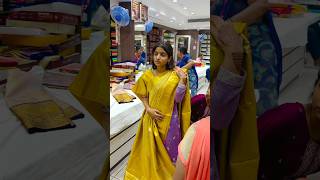 💕Yashu sony 💕పెళ్లి 🥰 Shopping చేస్తున్నం Part  2 lovers couple lovemarriage shopping vlogs [upl. by Monaco]