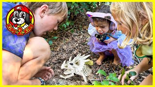 Kids Pretend 🦖 CALEB MARY amp CHARLENE DIG UP DINOSAUR BONES [upl. by Buller30]