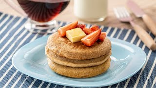 Hot Cakes de Plátano con Avena  Banana Oatmeal Pancakes [upl. by Fruin]