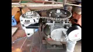 Motore ad Aria Compressa con Alternatore Auto  Homemade Air Engine with DC Generator [upl. by Etteiram]