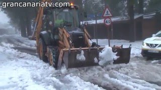 Nieve en Cruz de Tejeda Gran Canaria [upl. by Hannasus]