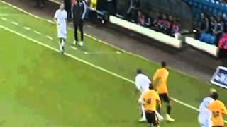 Leeds United 22 Hull City  Ian Ashbee Elbow On Becchio [upl. by Ober45]